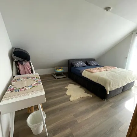 Casa de Férias Gemuetliches Haus Im Herzen Des Schwarzwaldes Fuer Bis Zu 9 Personen *