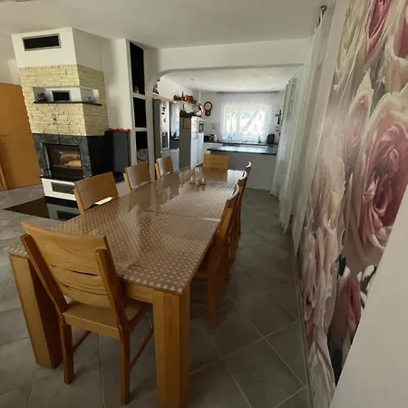 Gemuetliches Haus Im Herzen Des Schwarzwaldes Fuer Bis Zu 9 Personen Elzach